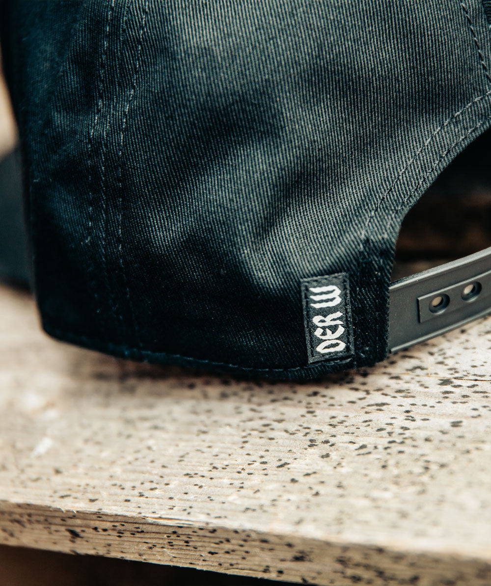 W 23 Rune Bright (Trucker Cap)