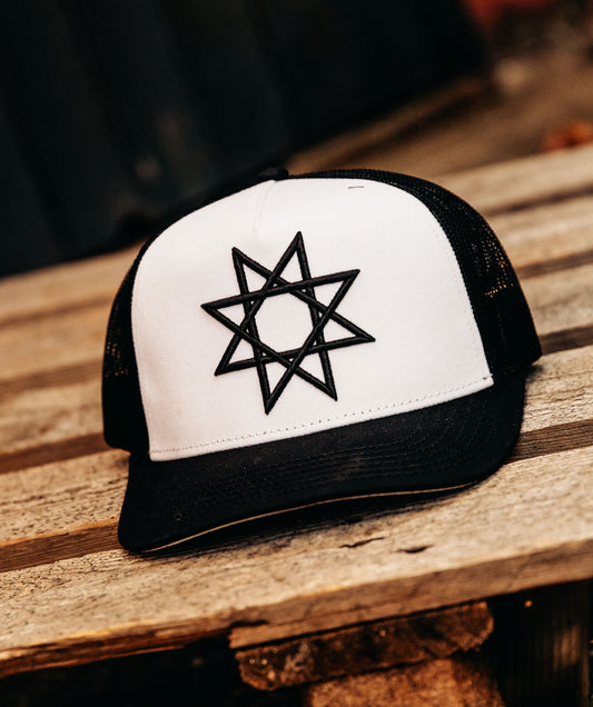 Der W 2024 schwarz (Cap)