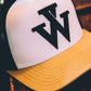 "V" Mesh Cap beige